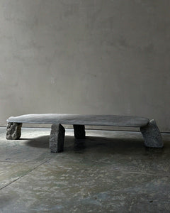 greater henge table by andressi